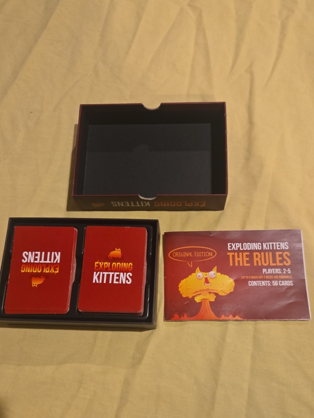 Exploding Kittens Card Game - Picture 4 of 4